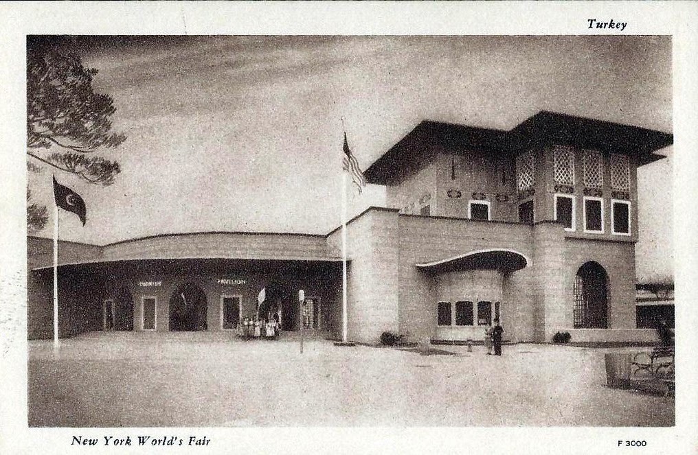 Prairie School Meets Anatolian-Turkic Architecture: A Quick Comparison